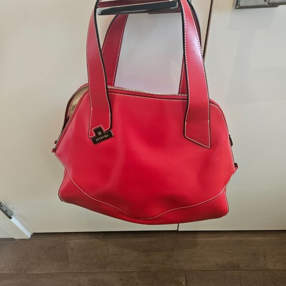 HandBag - Picture 1 of 4